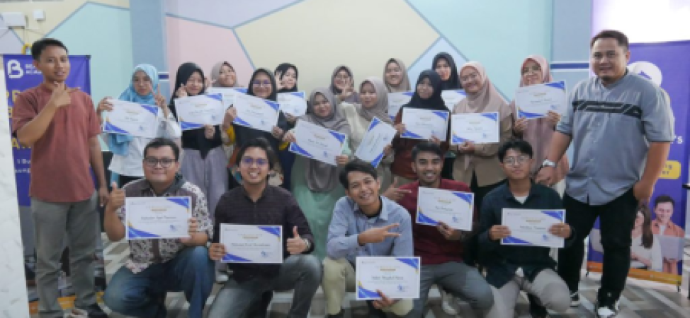 Junior Advertiser Beautyhacks Academy